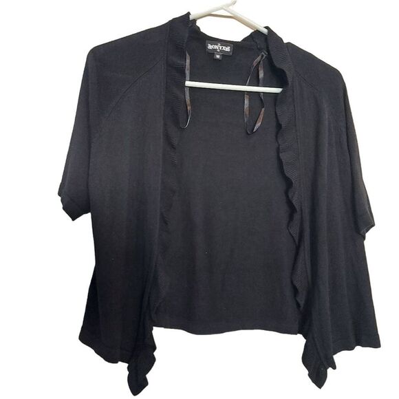 Onyx Short sleeve Cardigan Size Medium - Picture 1 of 4